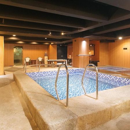Reddoorz Premium At Jjimjbang Hotel Spa Manila Ngoại thất bức ảnh