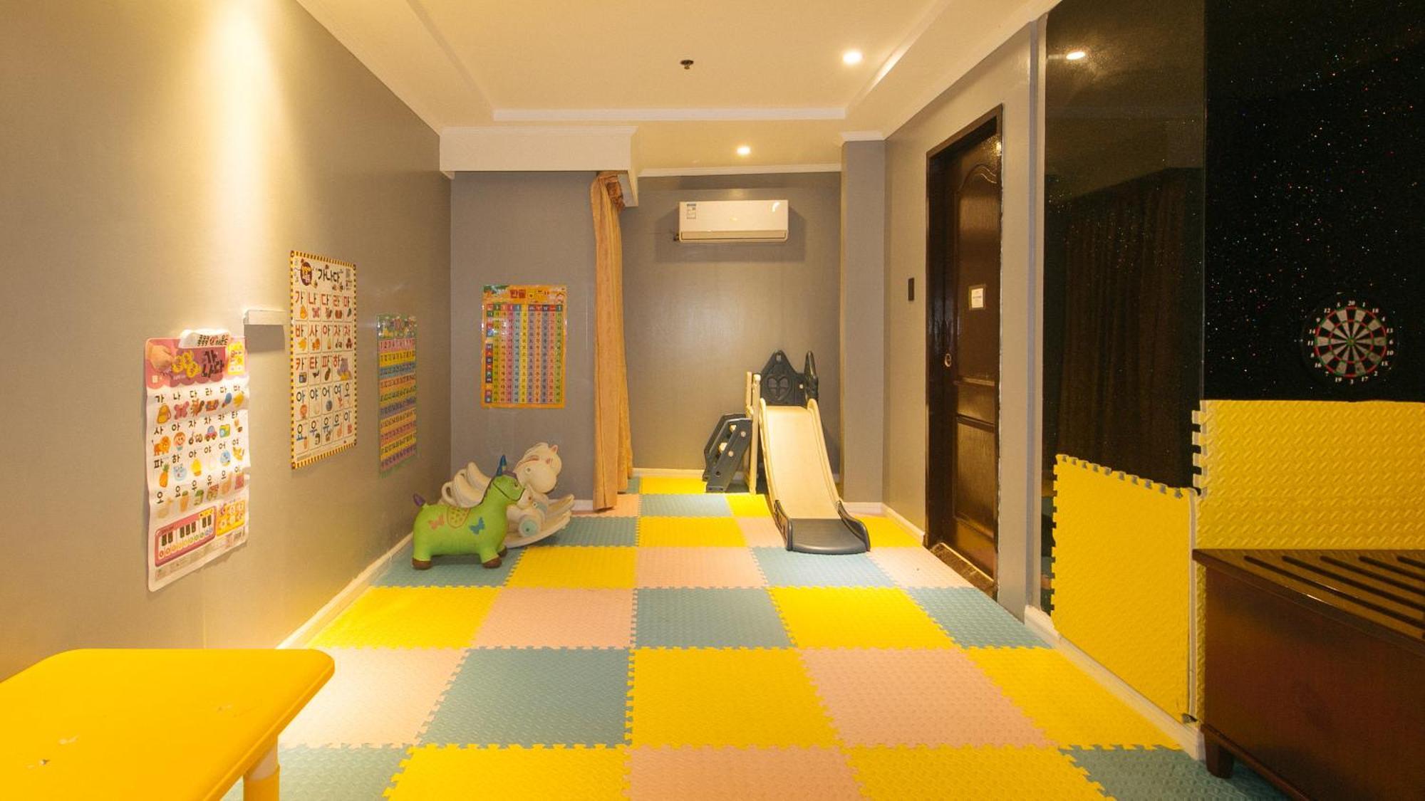 Reddoorz Premium At Jjimjbang Hotel Spa Manila Ngoại thất bức ảnh