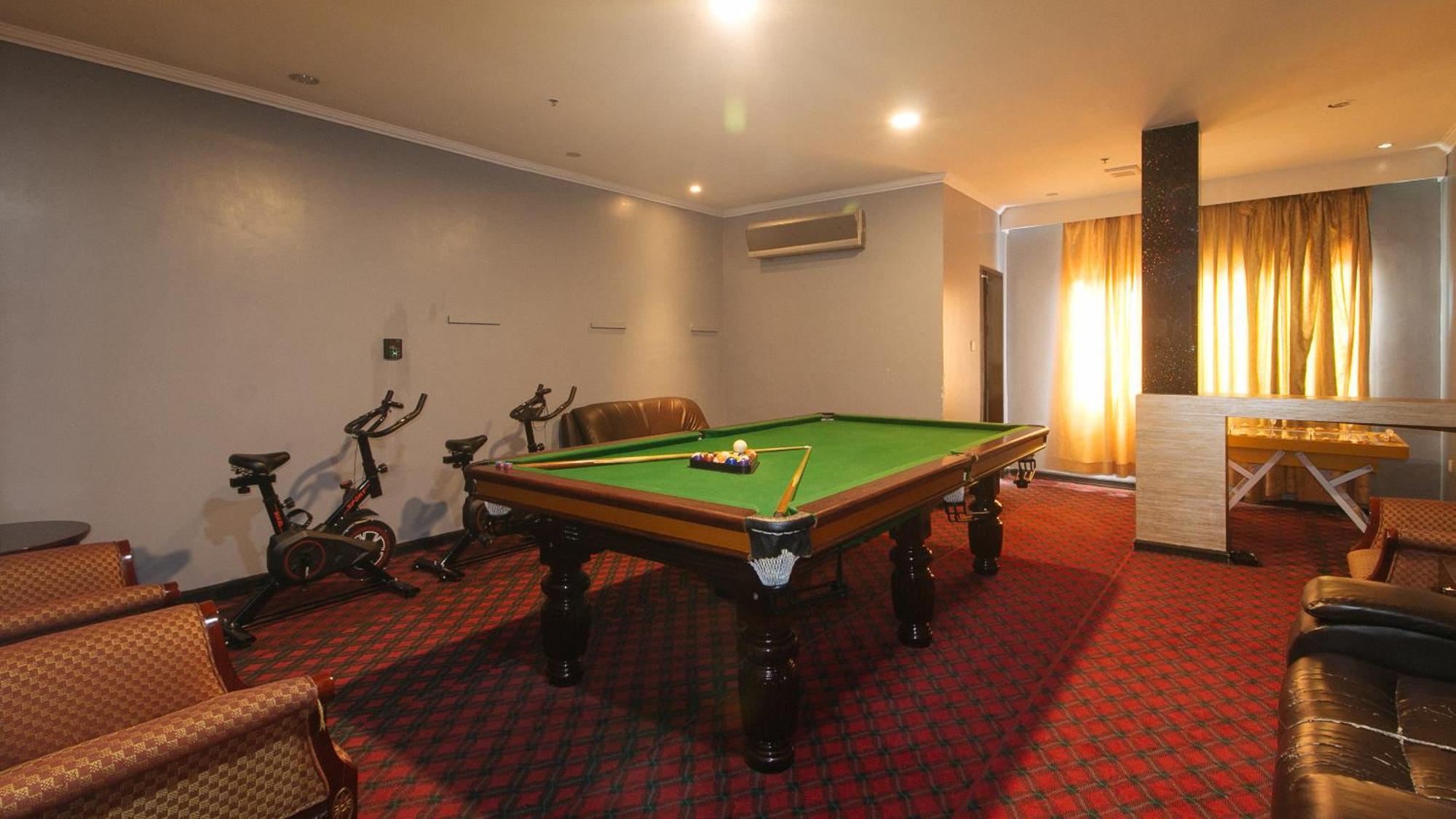 Reddoorz Premium At Jjimjbang Hotel Spa Manila Ngoại thất bức ảnh